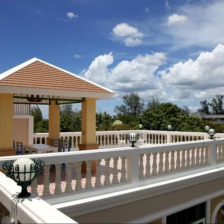Small Hotel